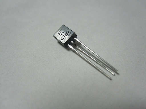 [131412] NPN 50V 0,1A 0,3W TO-92