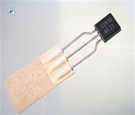 [98938] SI-N 25V 70mA 0.6W TO-92