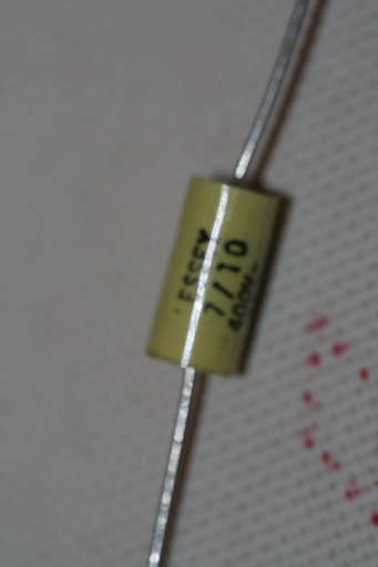 [136802] MKP Capacitor 47pF 400V 10% AXIAL
