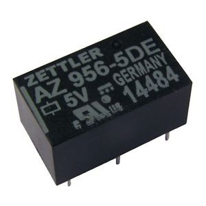 [137790] 1 x skifte relæ 5VDC 1A 370R